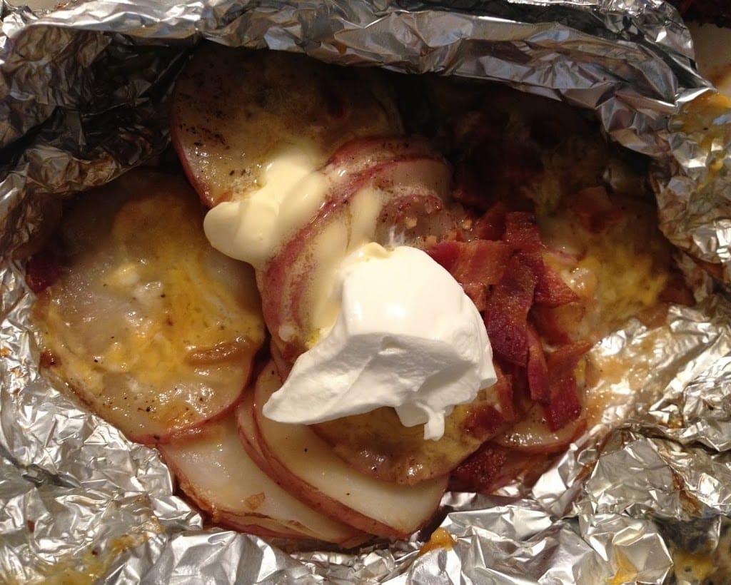 Bacon Onion Foil Packet Potatoes The Cookin Chicks